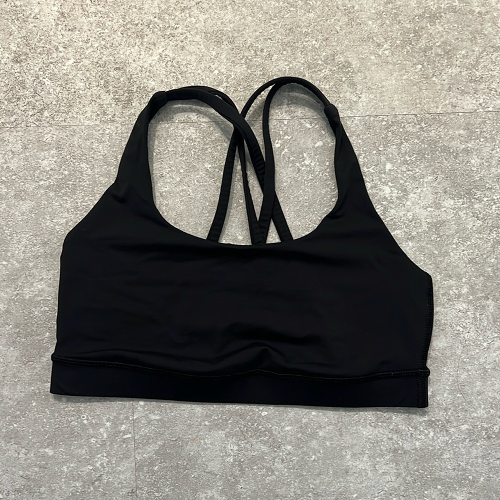 Lululemon Athletica, black sports bra size 6 perfect condition